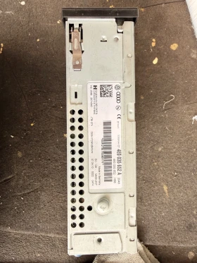 ����� �� �������� �� ����� MMI ��������� NAVI ���������� CD DVD ����� ���������� �� Audi 4E0035652A 4