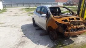 Toyota Yaris 1.4 d4d 1.3vvti    3 .бр, снимка 14