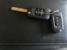 Honda Civic 1.5i* NAVI* KAMERA* DISTRONIC*  , снимка 17