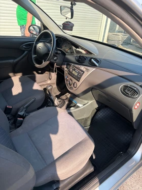 Ford Focus 1.4i, снимка 7