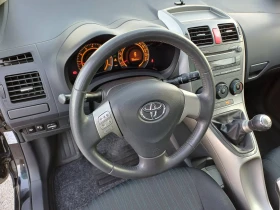 Toyota Auris 1.6 Benzin 124к.с., снимка 7