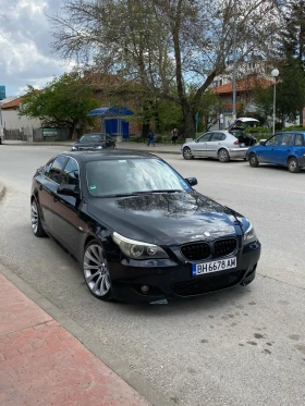     BMW 525  525