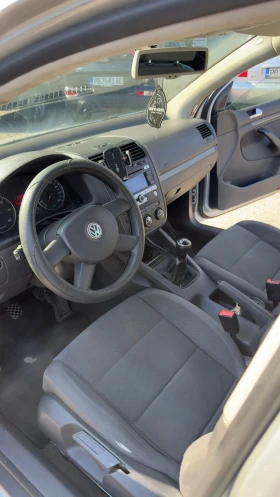 VW Golf 2.0 TDI | Mobile.bg    8