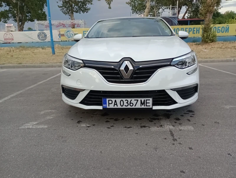 Renault Megane 1.2   4 цилиндъра регистрирана 