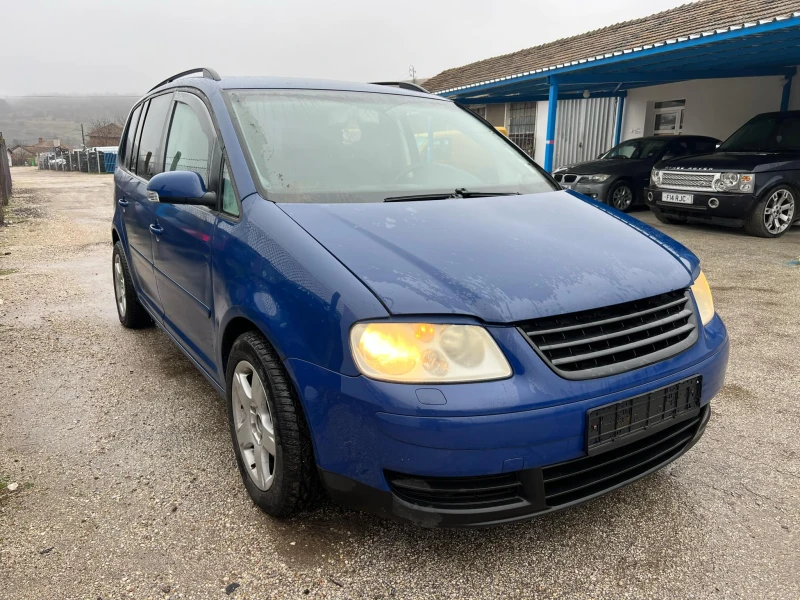 VW Touran 2.0 tdi, снимка 5 - Автомобили и джипове - 48199285