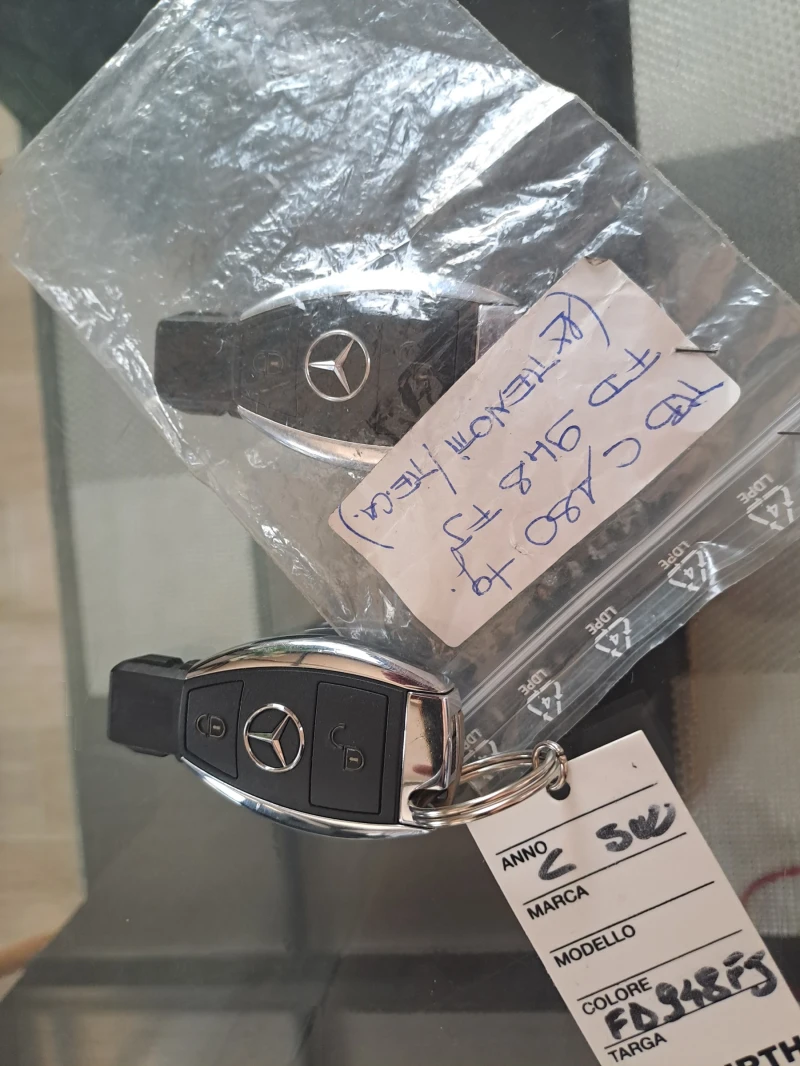 Mercedes-Benz C 180 1.6D 116k.c., снимка 15 - Автомобили и джипове - 50818553