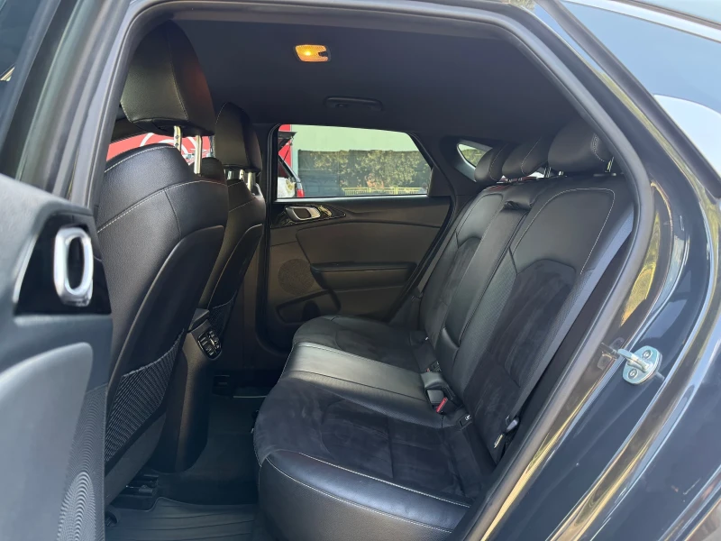 Kia Pro ceed GT-LINE* DIGITAL* LINEasist* DISTR* CAMERA* FULL, снимка 9 - Автомобили и джипове - 51299847