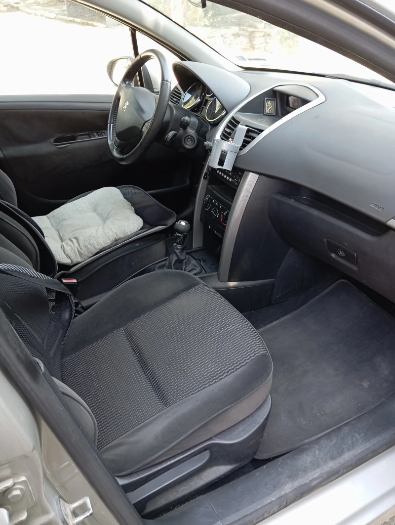 Peugeot 207, снимка 3 - Автомобили и джипове - 52910912