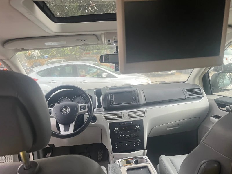 VW Sharan VW Routan SEL, снимка 11 - Автомобили и джипове - 51769150