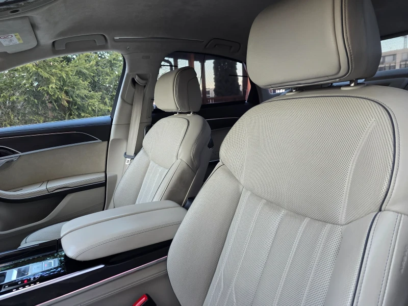 Audi S8 Exclusive 53 000km, снимка 7 - Автомобили и джипове - 51829947