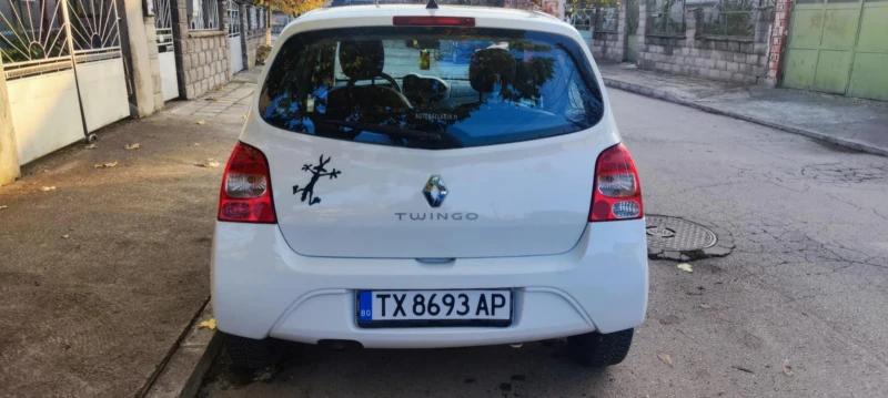 Renault Twingo, снимка 4 - Автомобили и джипове - 52435875