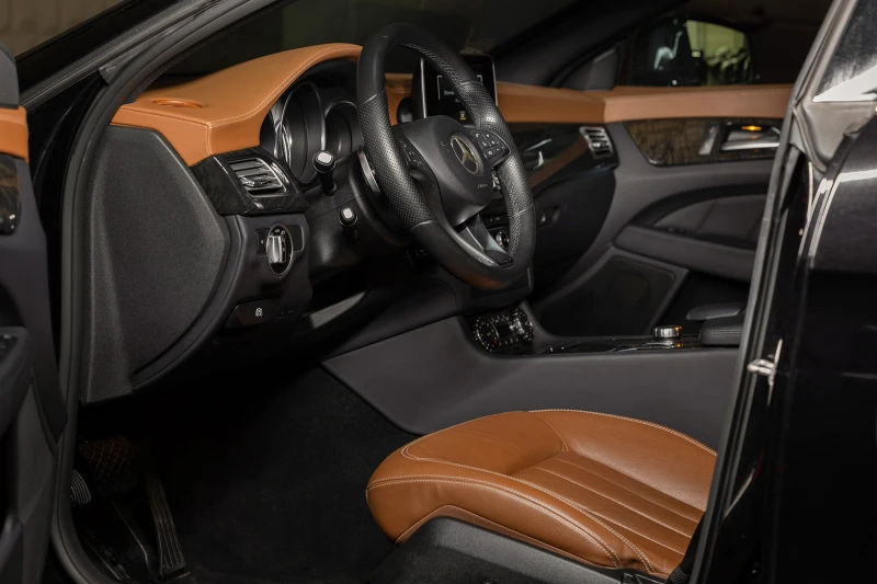 Mercedes-Benz CLS 350 D * BLUETEC * 9G-TRONIC * COUPE * ШИБЕДАХ, снимка 7 - Автомобили и джипове - 52629080