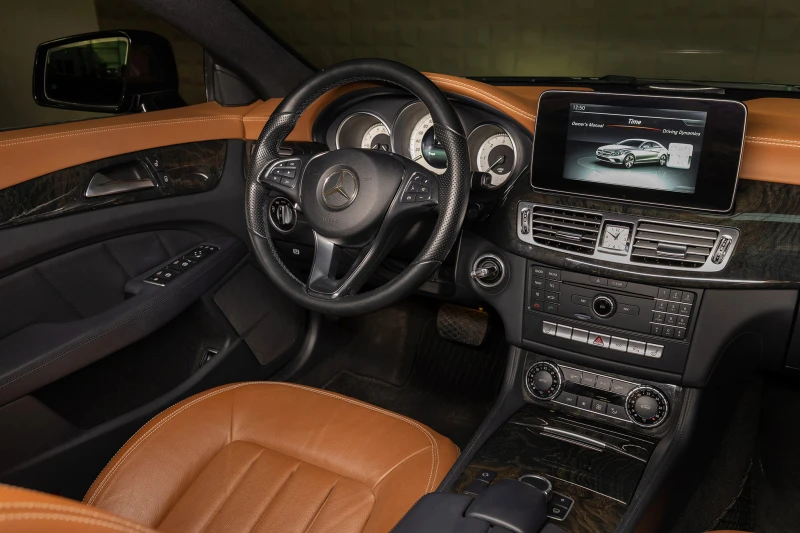 Mercedes-Benz CLS 350 D * BLUETEC * 9G-TRONIC * COUPE * ШИБЕДАХ, снимка 11 - Автомобили и джипове - 52629080