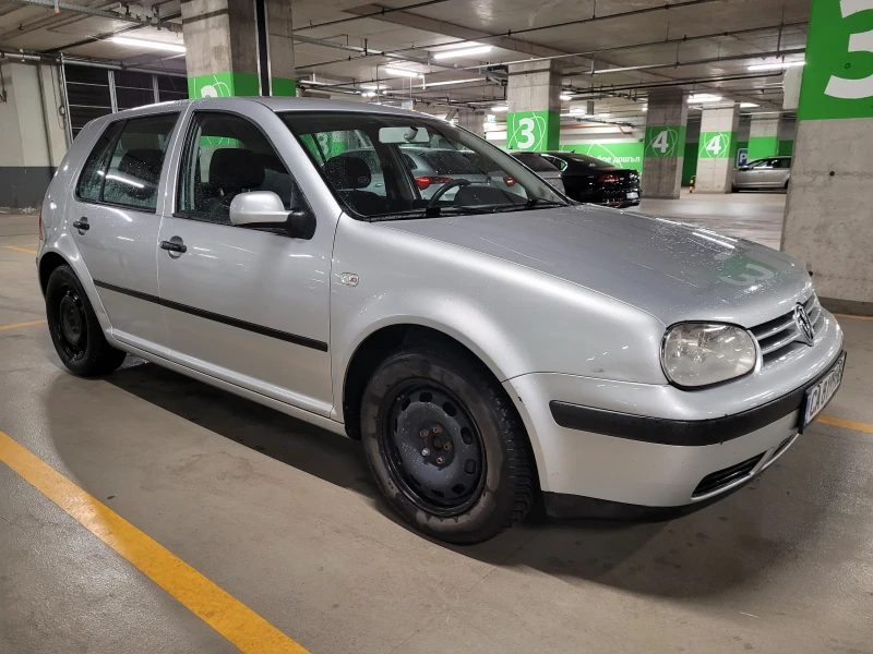 VW Golf IV 1.6 16v, снимка 5 - Автомобили и джипове - 52893466
