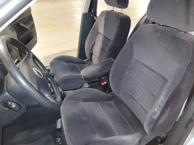 VW Golf IV 1.6 16v, снимка 7 - Автомобили и джипове - 52893466