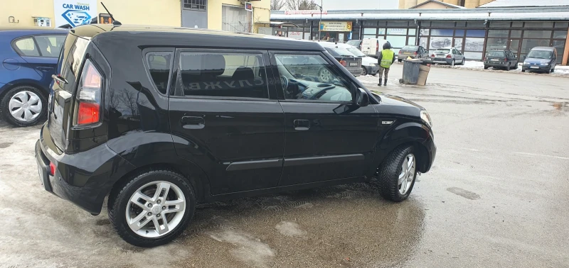 Kia Soul 1.6, снимка 3 - Автомобили и джипове - 53297360
