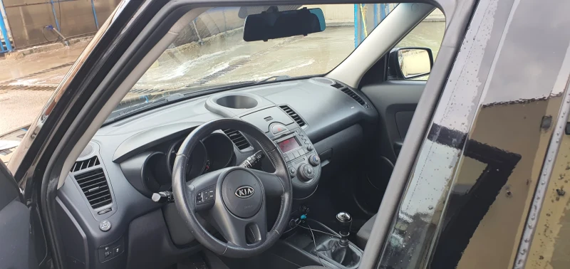 Kia Soul 1.6, снимка 4 - Автомобили и джипове - 53297360
