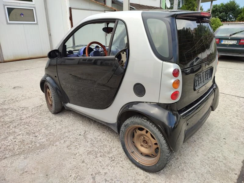 Smart Fortwo 0.600, снимка 4 - Автомобили и джипове - 39771897