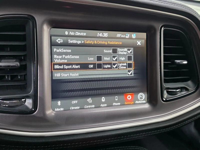 Dodge Challenger 6.3 J Automatic КРАЙНА ЦЕНА: 54845 EUR, снимка 15 - Автомобили и джипове - 55967147