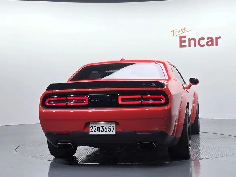 Dodge Challenger 6.3 J Automatic КРАЙНА ЦЕНА: 54845 EUR, снимка 4 - Автомобили и джипове - 55967147