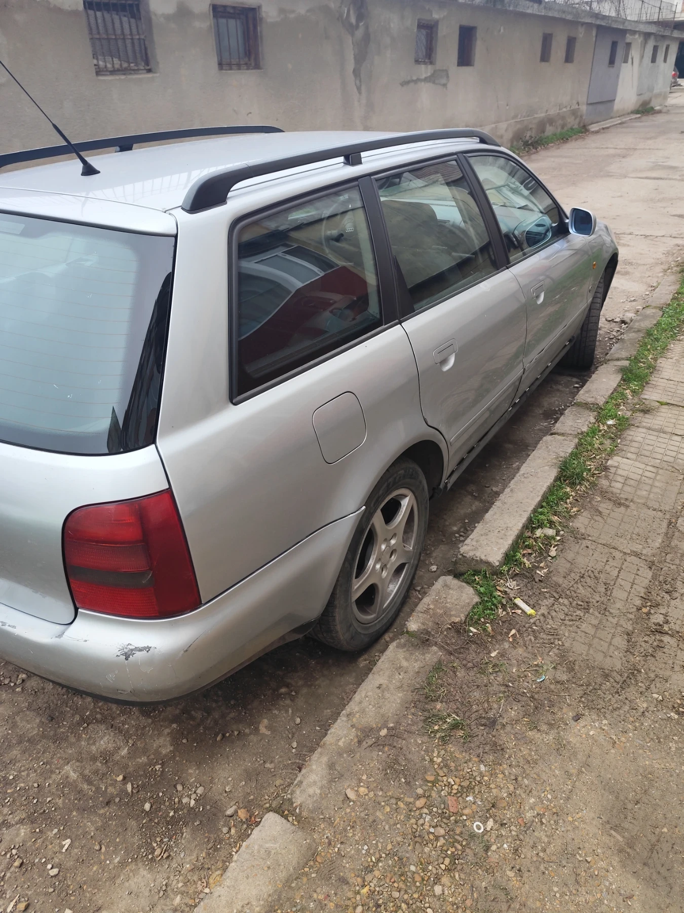 Audi A4, снимка 1