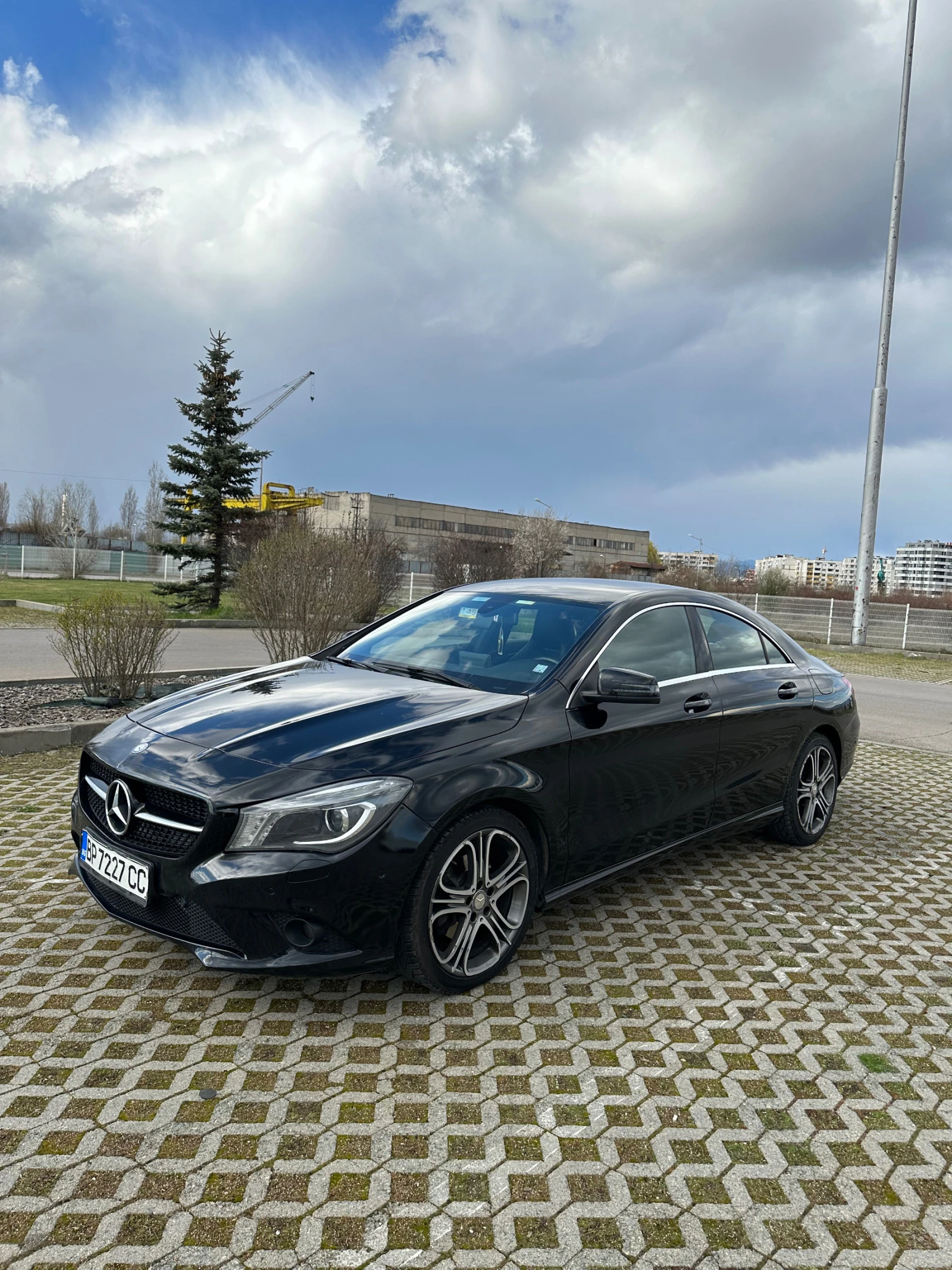 Mercedes-Benz CLA 200  7G-Tronic - изображение 1