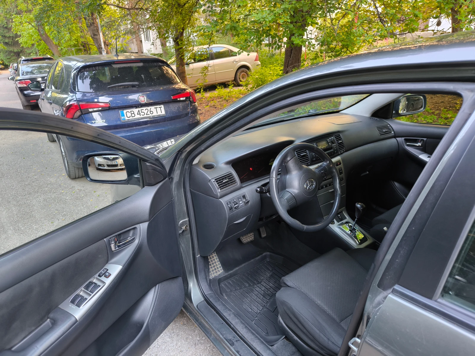 Toyota Corolla  - изображение 7
