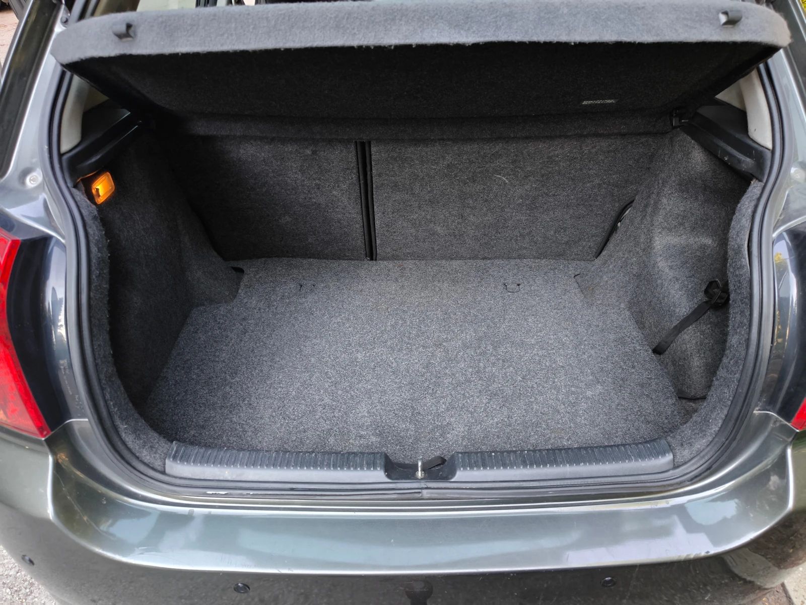 Toyota Corolla  - изображение 8
