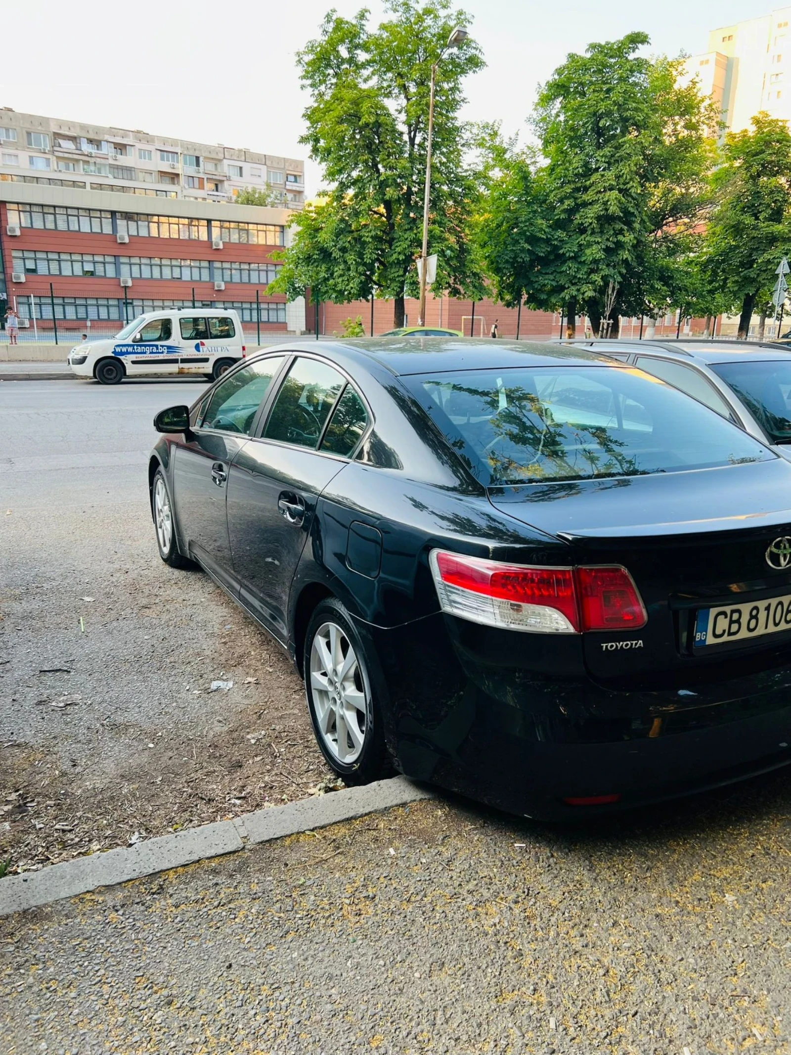 Toyota Avensis  - изображение 5