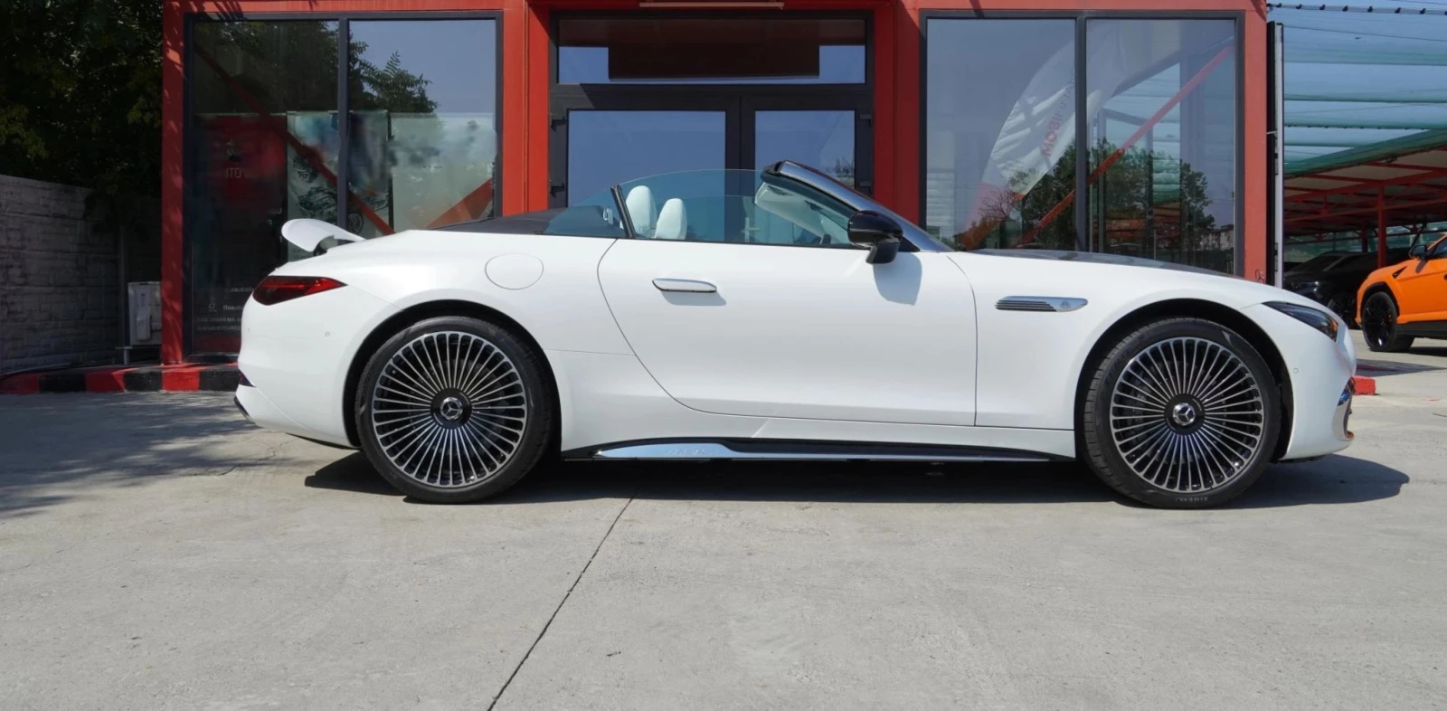 Mercedes-Benz SL Maybach 680 Monogram Series - изображение 5