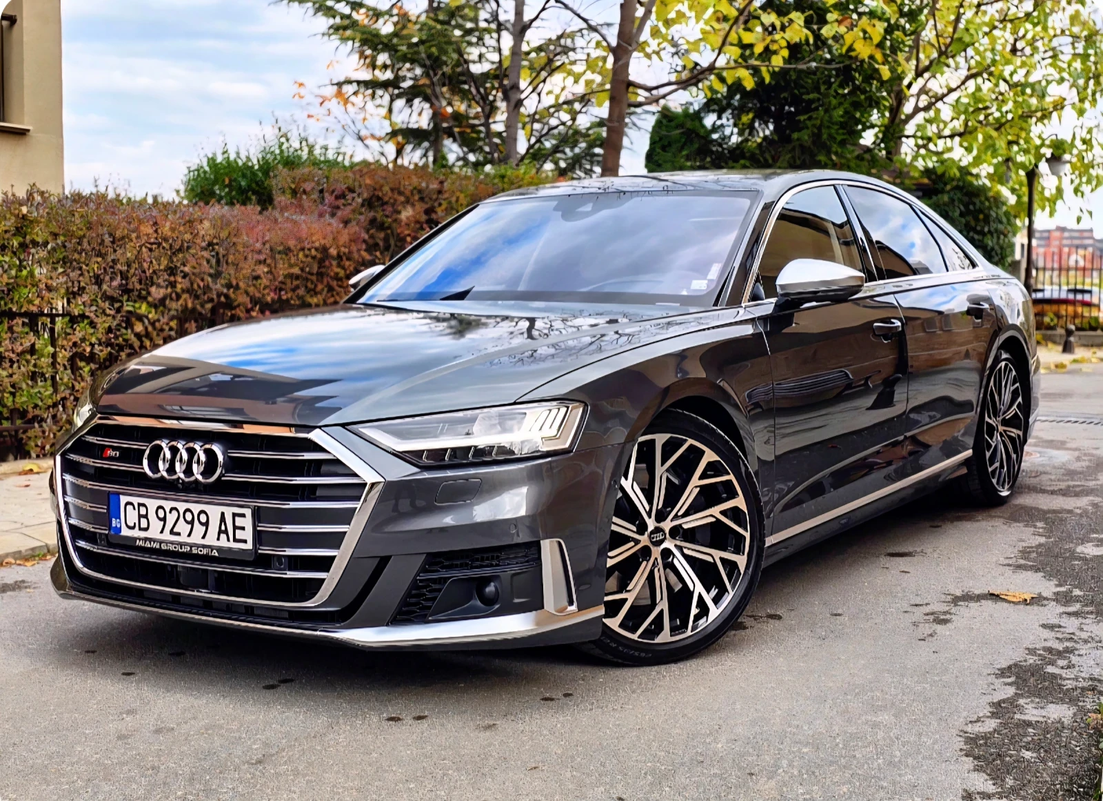 Audi S8 Exclusive 53 000km - изображение 3