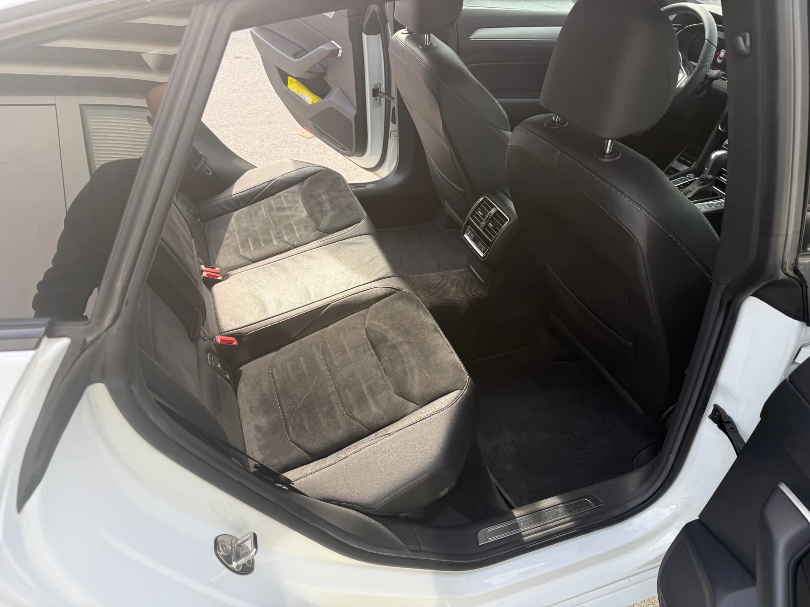 VW Arteon R-line 4 Motion 2, O TDI 240 k.c DSG | Mobile.bg   16