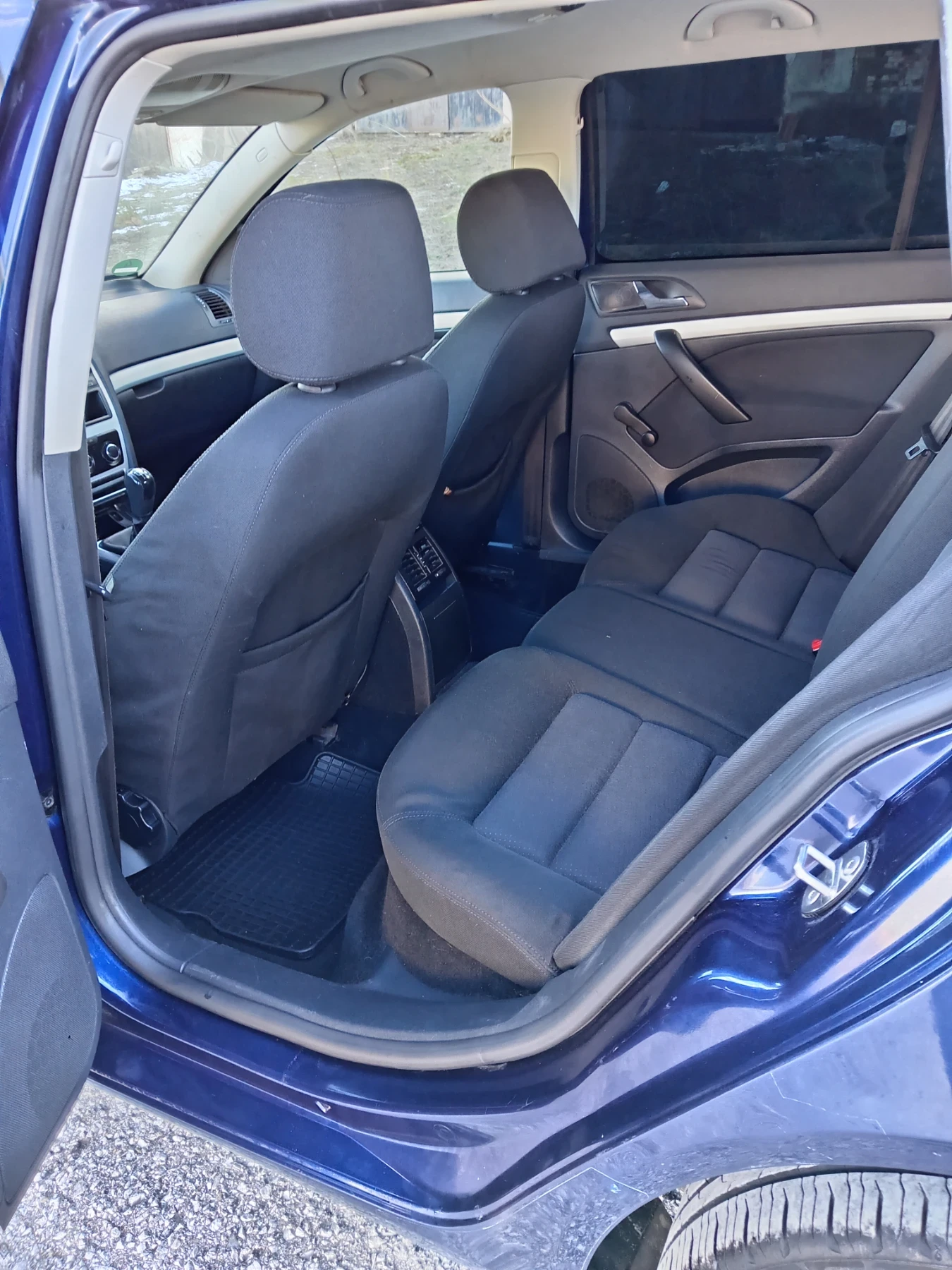 Skoda Octavia 1.6 дизел 105 коня  - изображение 8