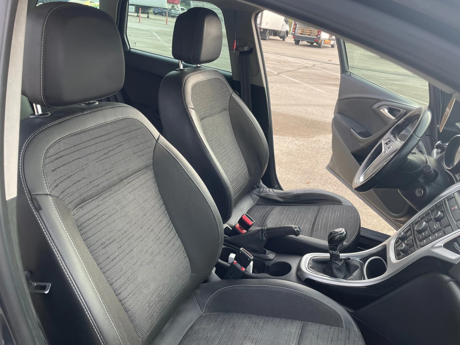 Opel Astra 1.4t - изображение 8