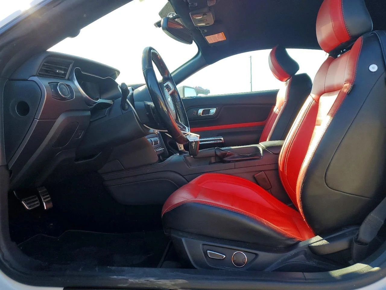 Ford Mustang 2.3 Eco Boost* DIGITAL* КОЖА* NAVI* ОБДУХВАНЕ*  - изображение 7