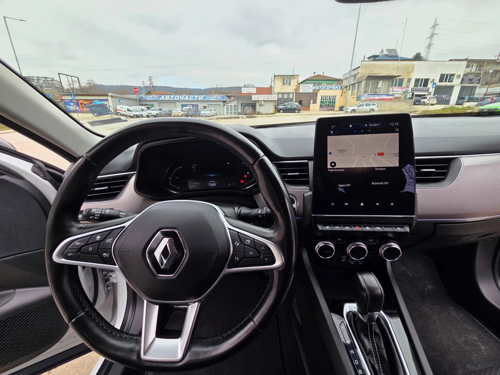 Renault Arkana, снимка 7 - Автомобили и джипове - 53707378