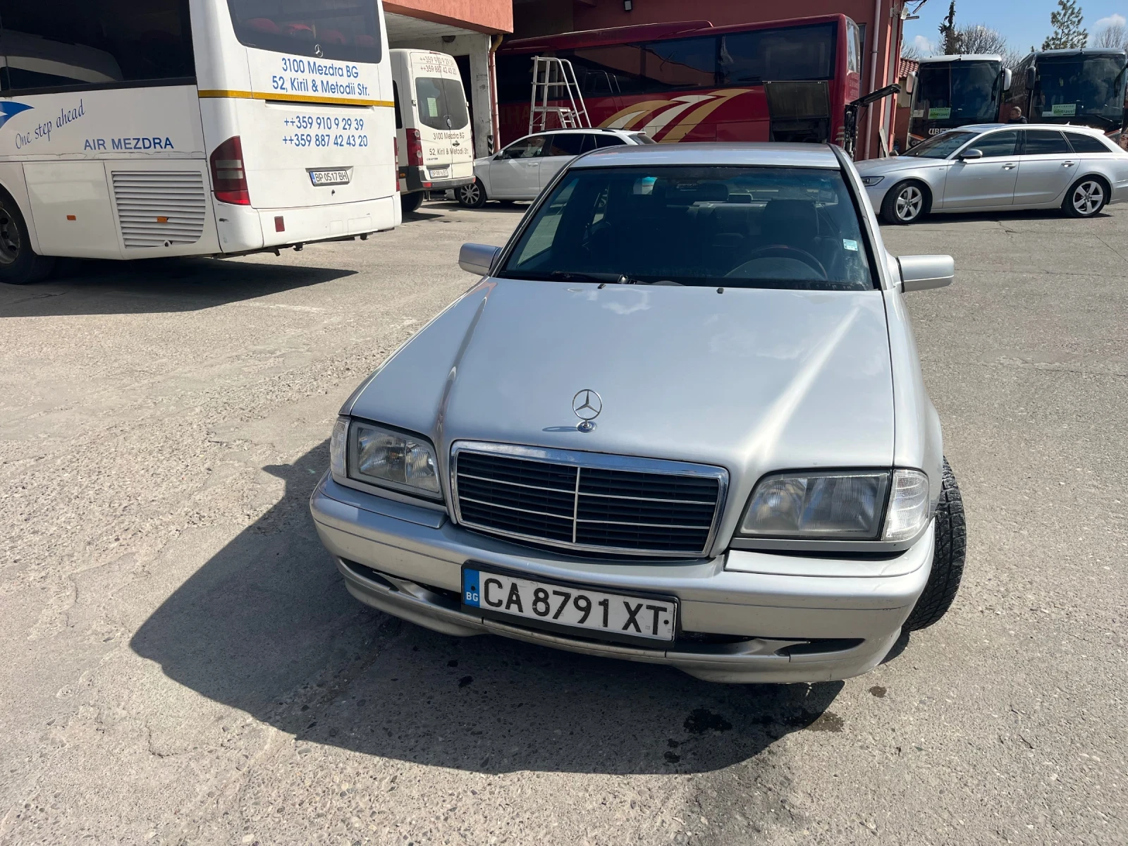 Mercedes-Benz C 220