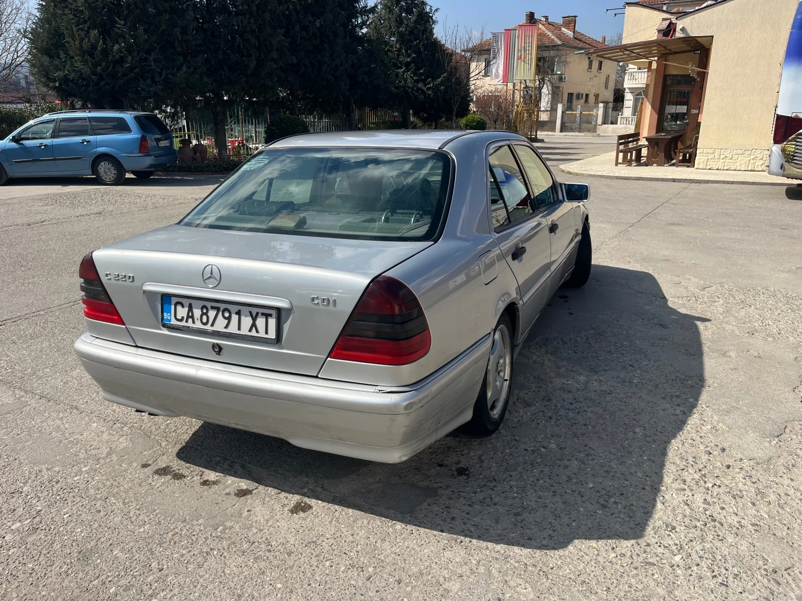 Mercedes-Benz C 220, снимка 4 - Автомобили и джипове - 53845858