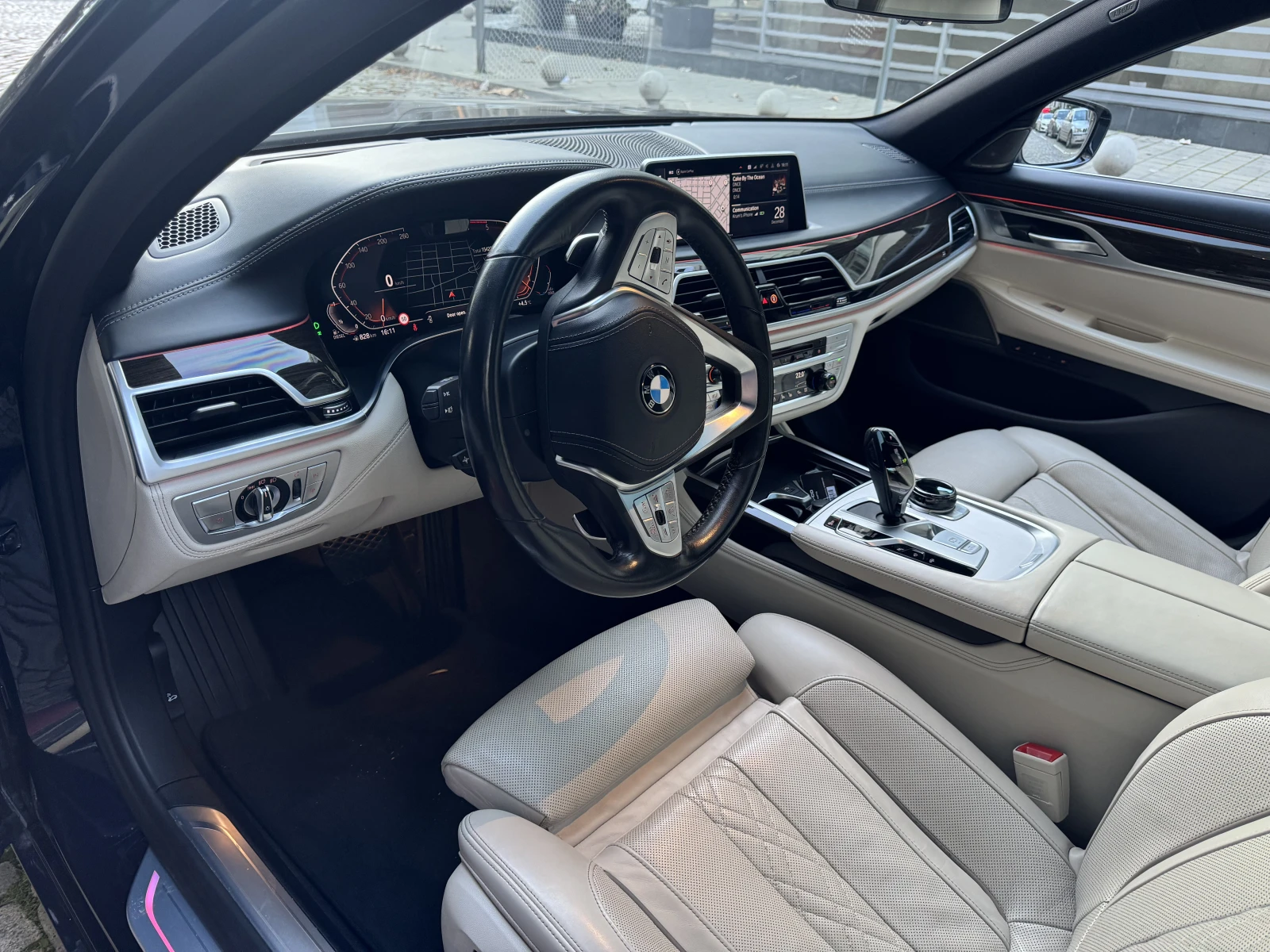 BMW 730, снимка 9 - Автомобили и джипове - 53907411