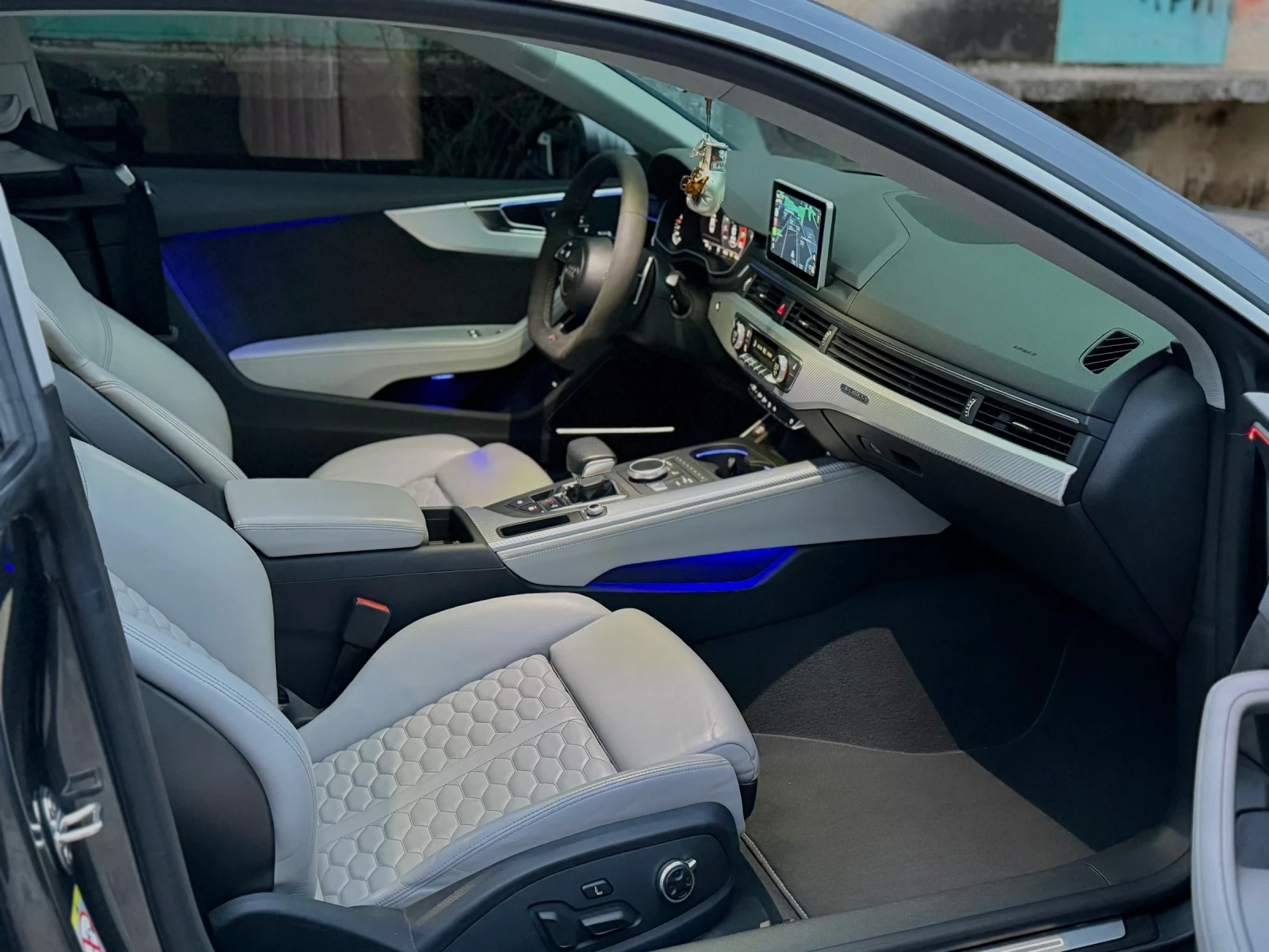 Audi Rs5, снимка 9 - Автомобили и джипове - 53964793