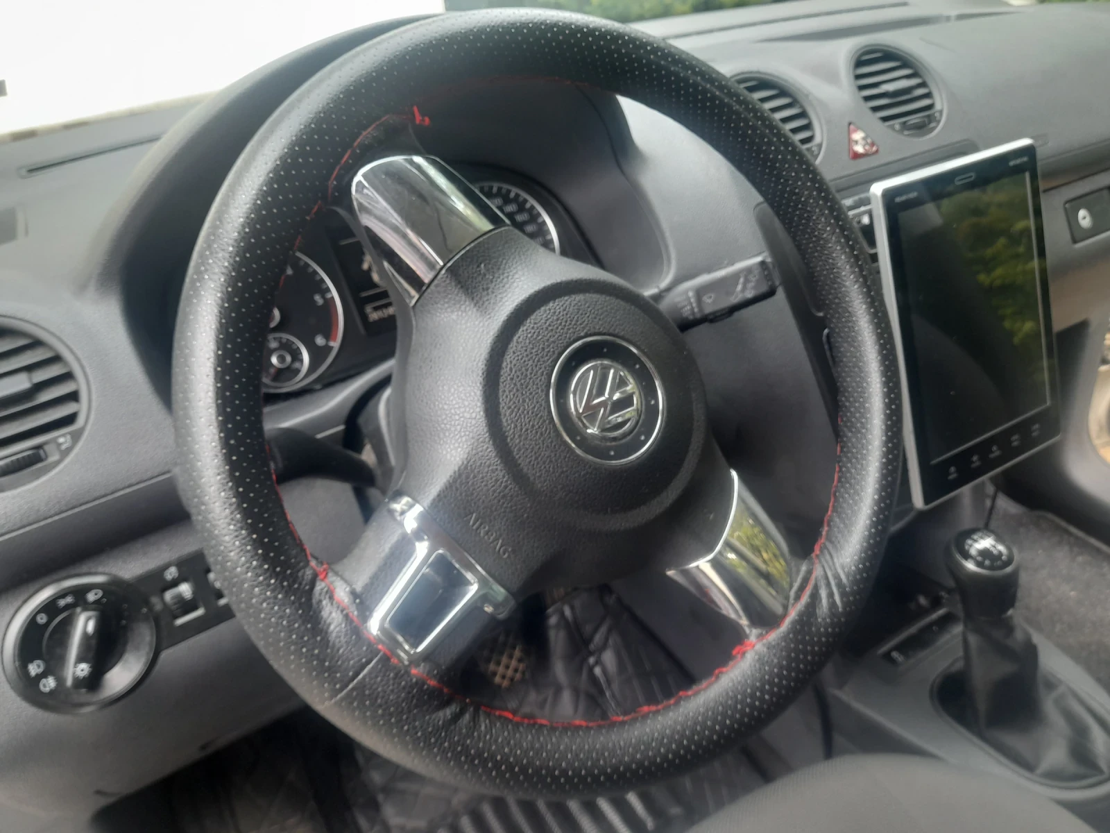 VW Caddy, снимка 11 - Автомобили и джипове - 54027732