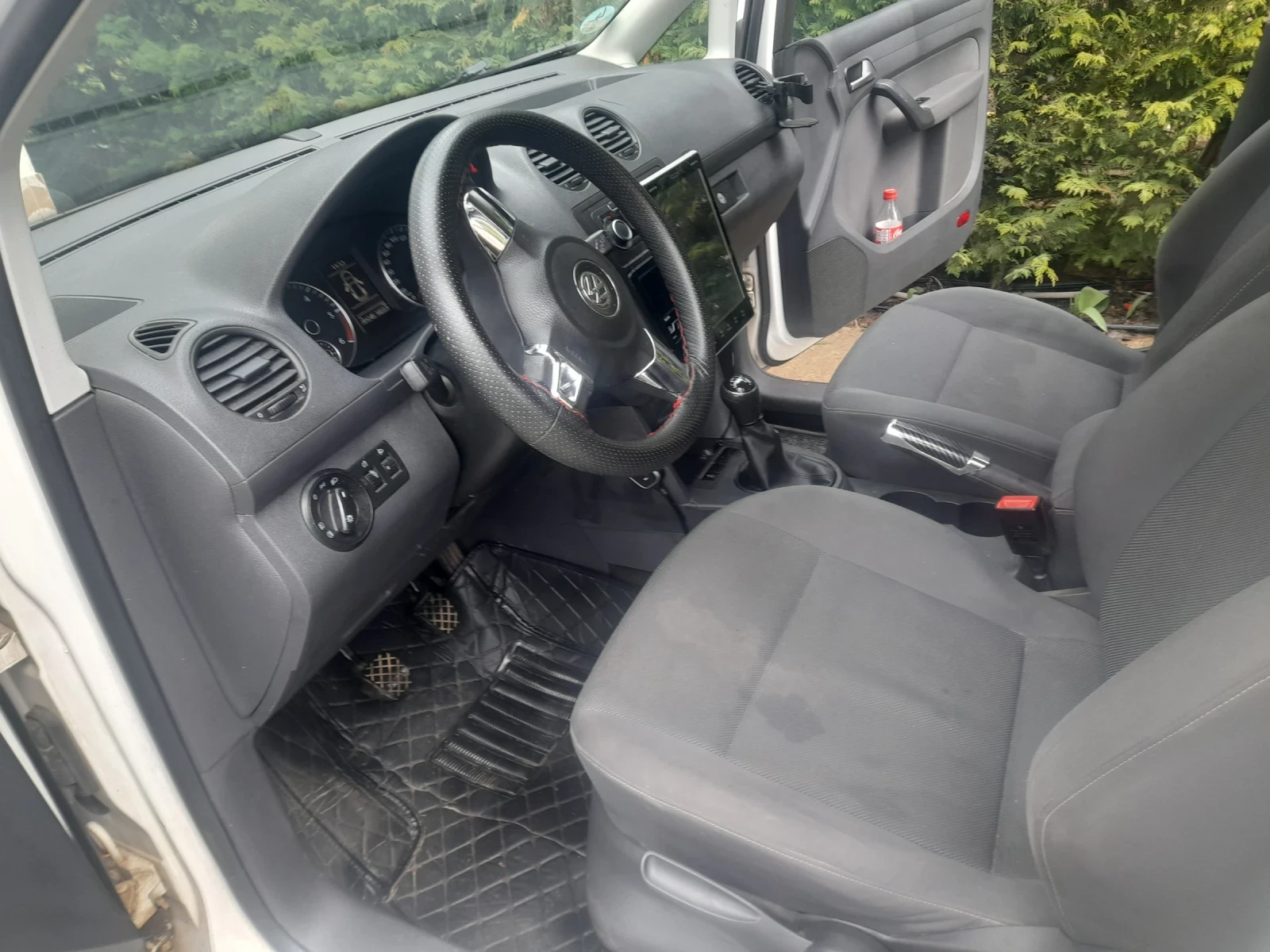 VW Caddy, снимка 9 - Автомобили и джипове - 54027732