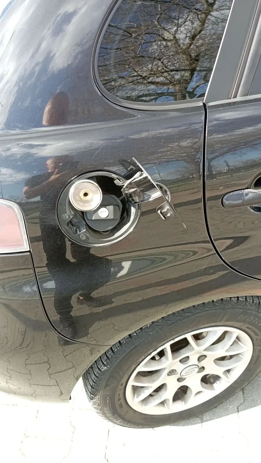 Seat Ibiza 1.4 бензин+ LPG, снимка 9 - Автомобили и джипове - 54100592