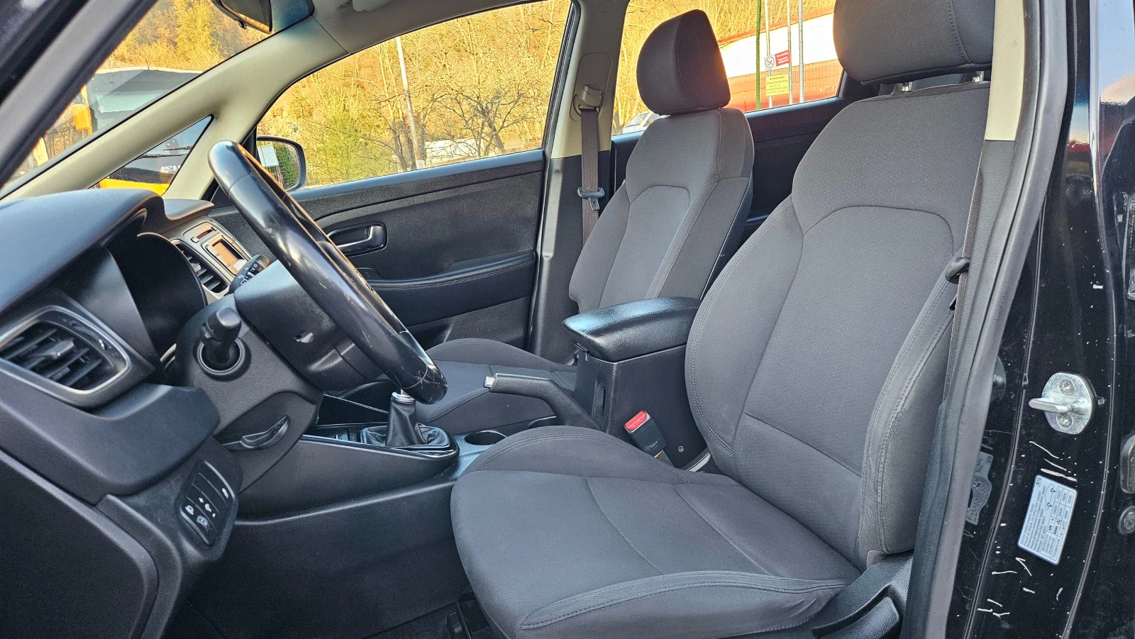 Kia Carens 1.7 Crdi Klimatik/6skorosti | Mobile.bg � ����������� 12