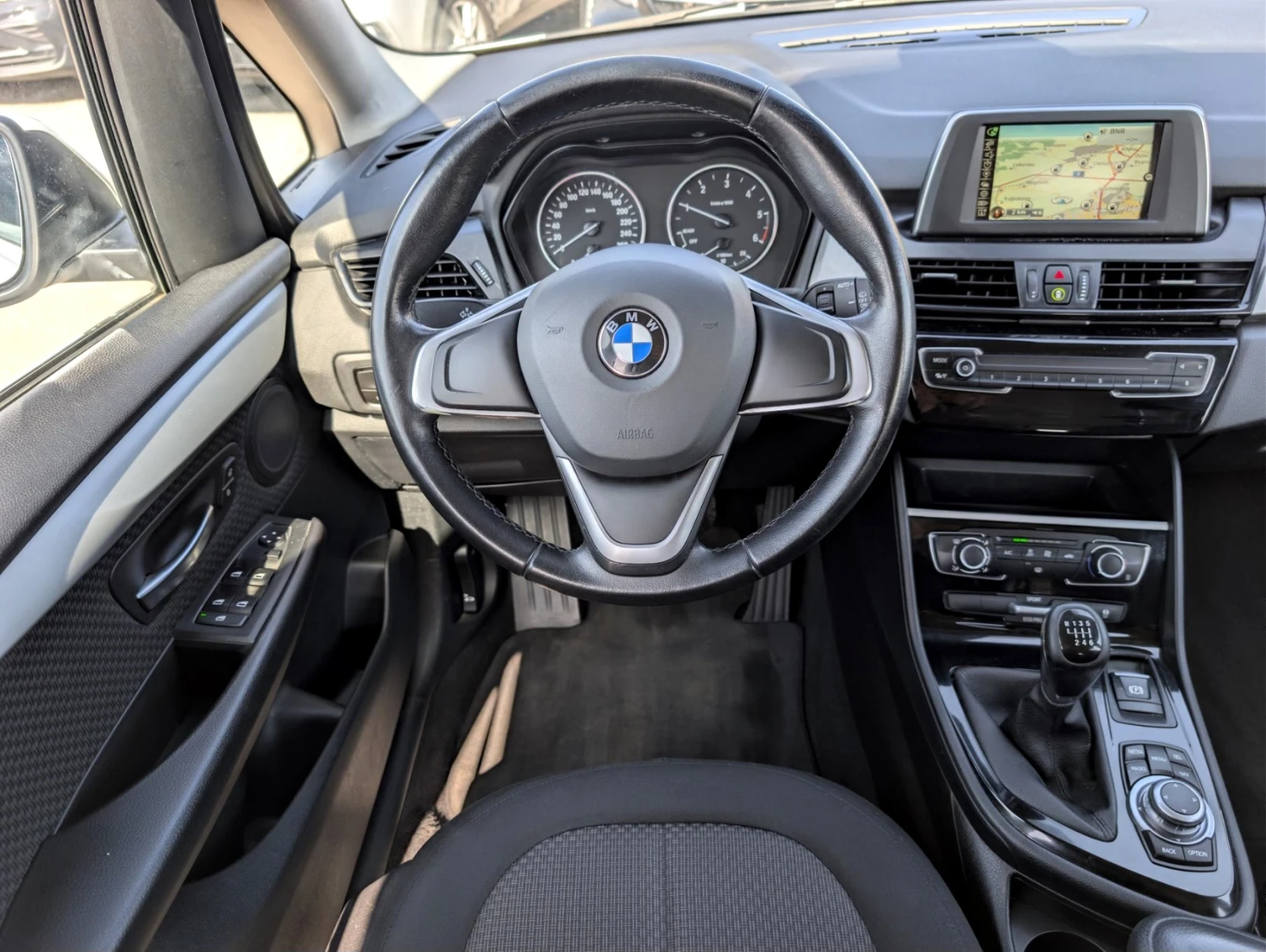 BMW 2 Gran Tourer 214d Luxury 6+ 1м., снимка 9 - Автомобили и джипове - 54178132