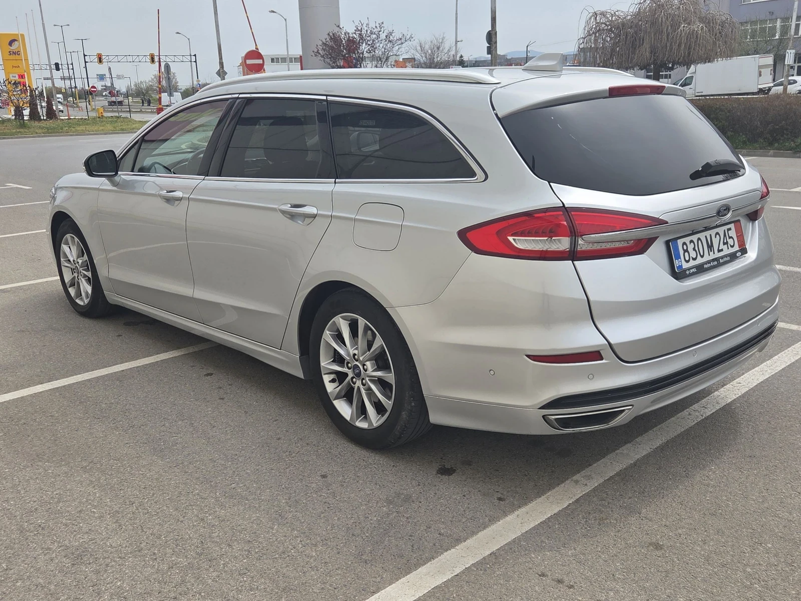 Ford Mondeo 2.0 Ecoblue 190k.c.DINAMIC LED FACE, снимка 5 - Автомобили и джипове - 54230583