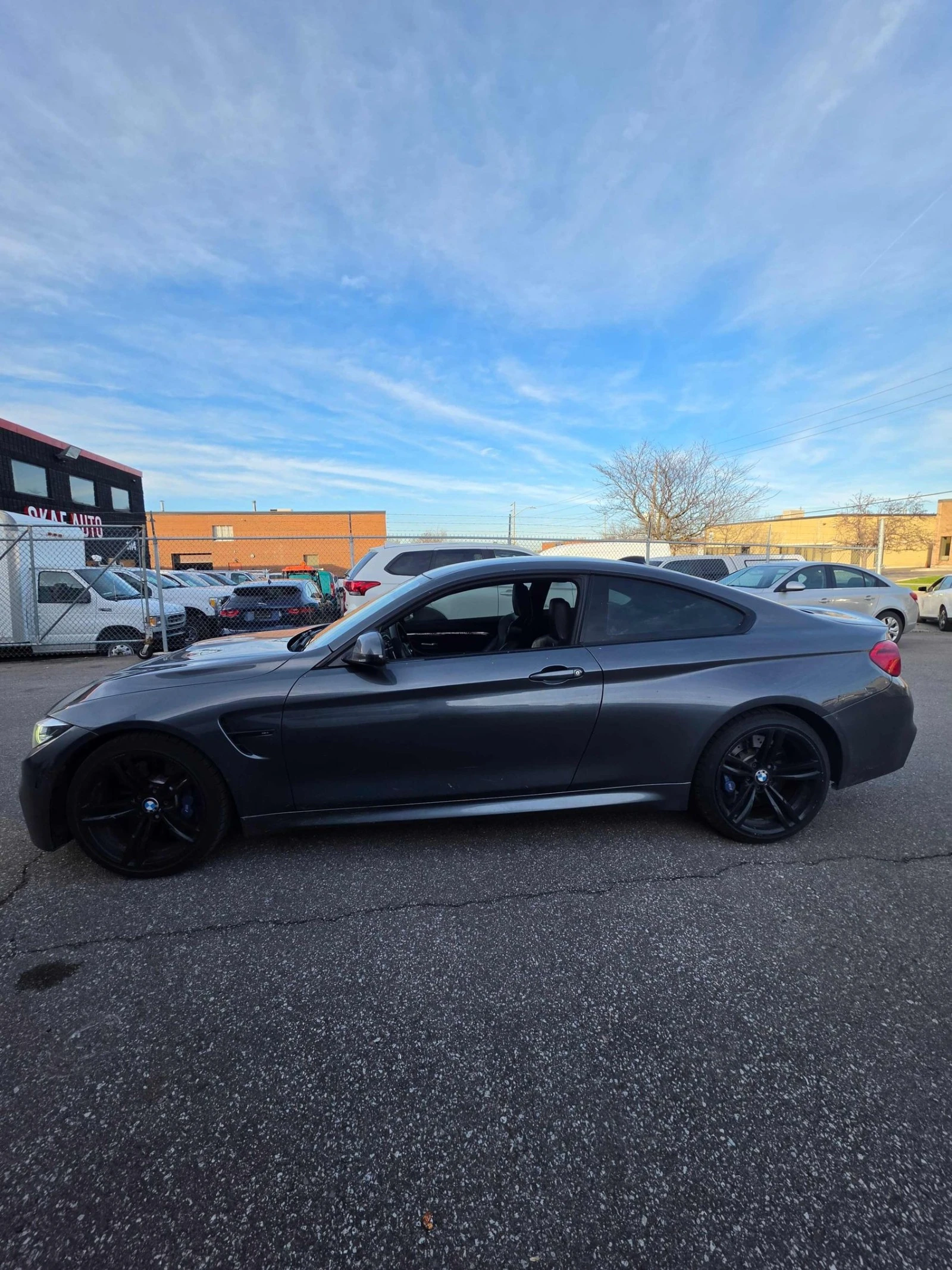 BMW M4 DCT* HEADUP* ПОДГРЕВ* KEYLESS, снимка 4 - Автомобили и джипове - 54294937