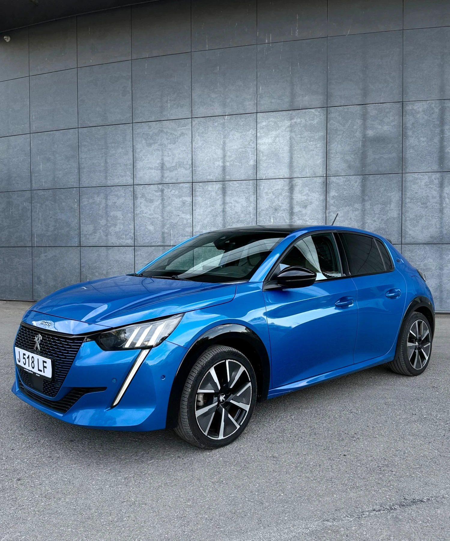 Peugeot 208 GT Premiere 50kWh