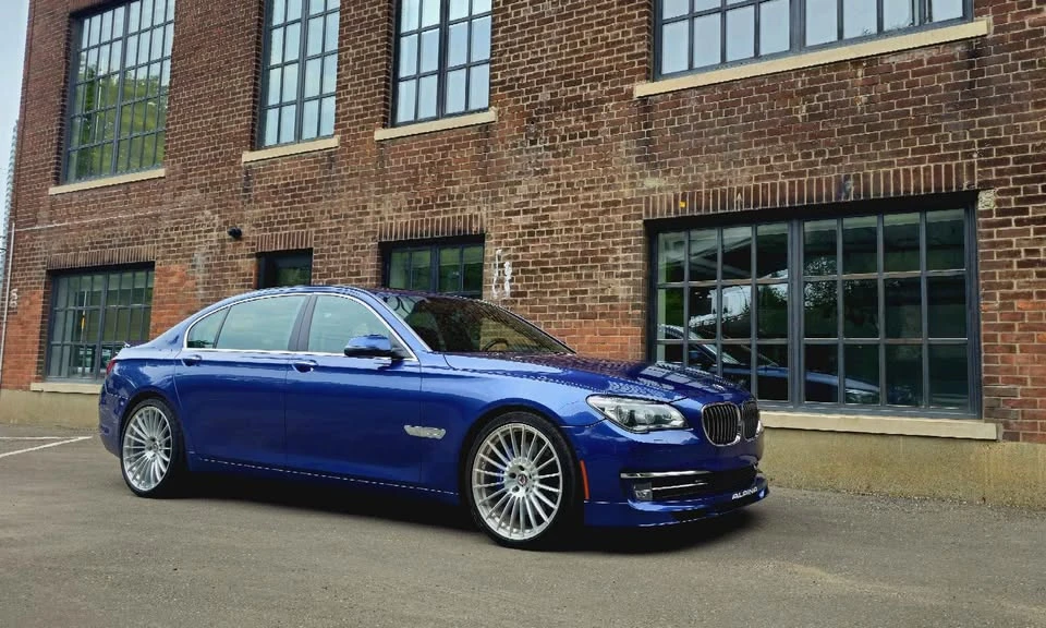 BMW 750 * Alpina B7 xDrive* АВТОКРЕДИТ БЕЗ ПЪРВОНАЧАЛНА* , снимка 2 - Автомобили и джипове - 54725060