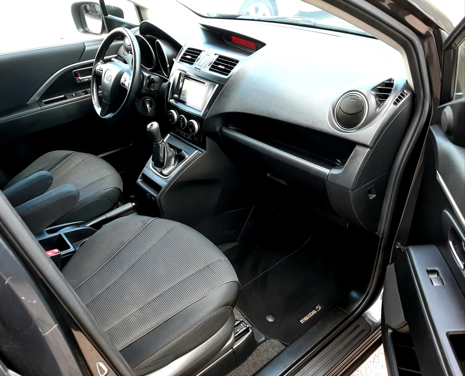 Mazda 5 1.6HDI-116/6+ 1МЕСТА ! , снимка 9 - Автомобили и джипове - 55219876
